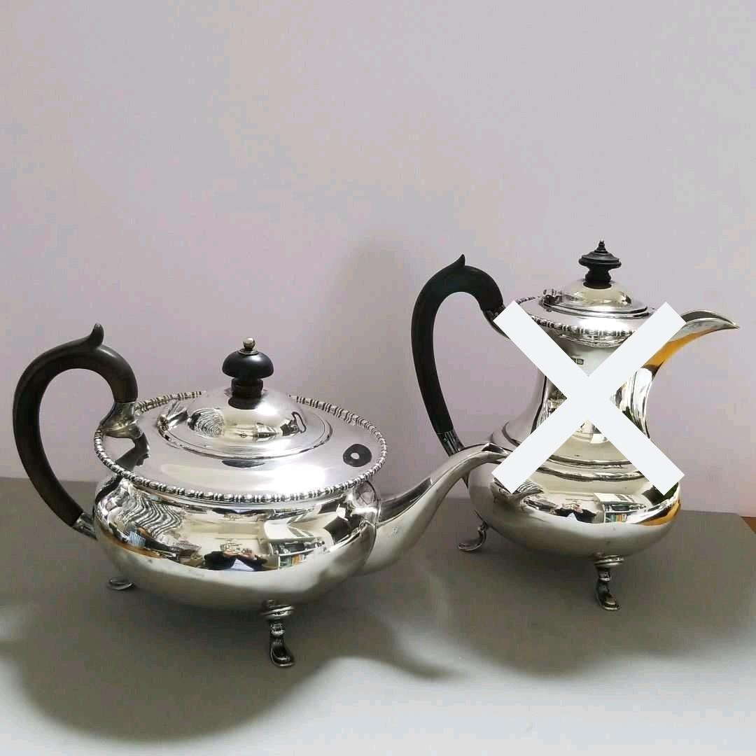 ㉛古信楽の壺 壺は景色 古信楽独特の土肌。 壺