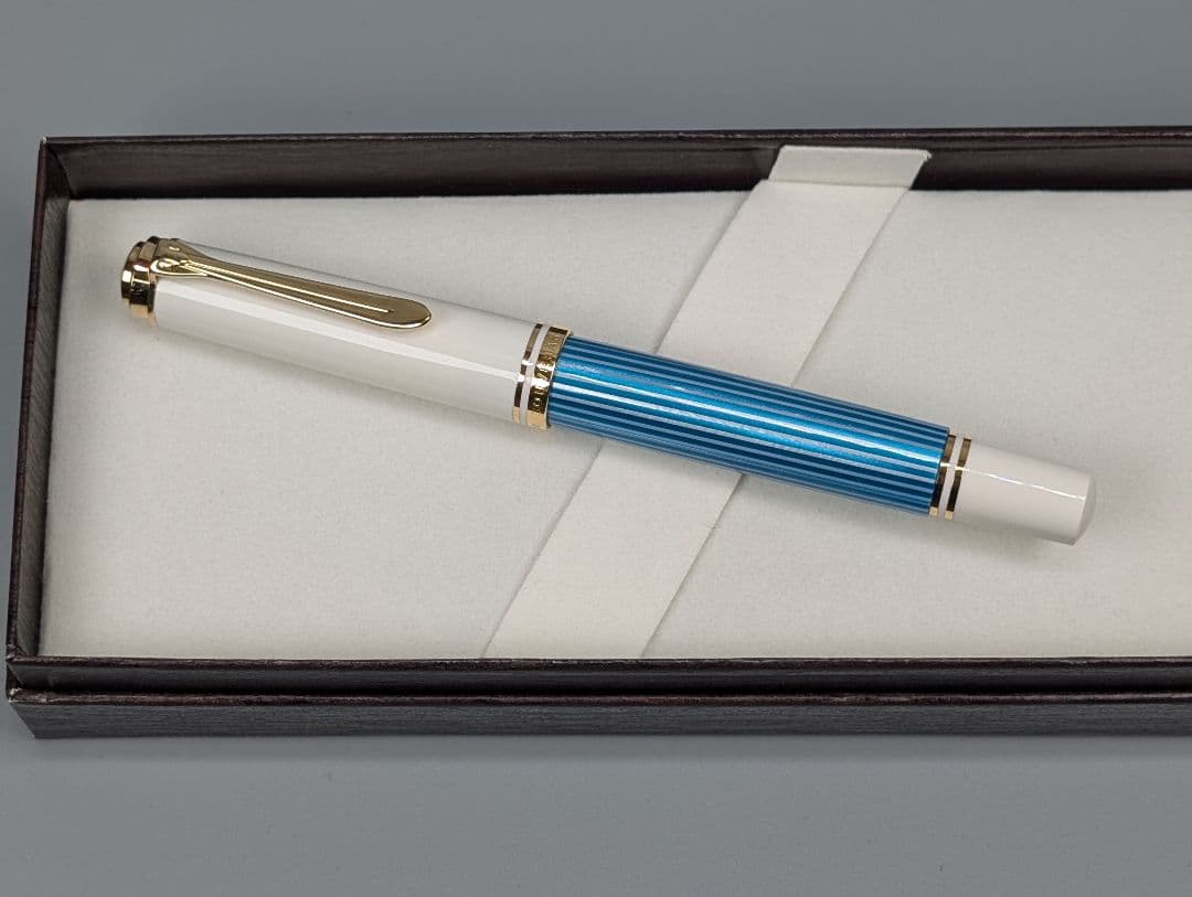 ペリカン スーベレーン M600 ターコイズホワイト ニブEF 　Pelikan