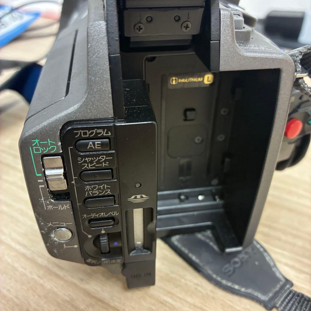 1012044 SONY HANDYCAM DCR VX2100 ビデオカメラ