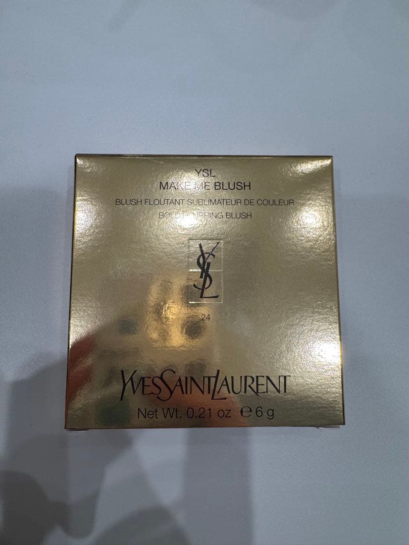 イヴ・サンローラン　メイクミーブラッシュ　パウダー　24番