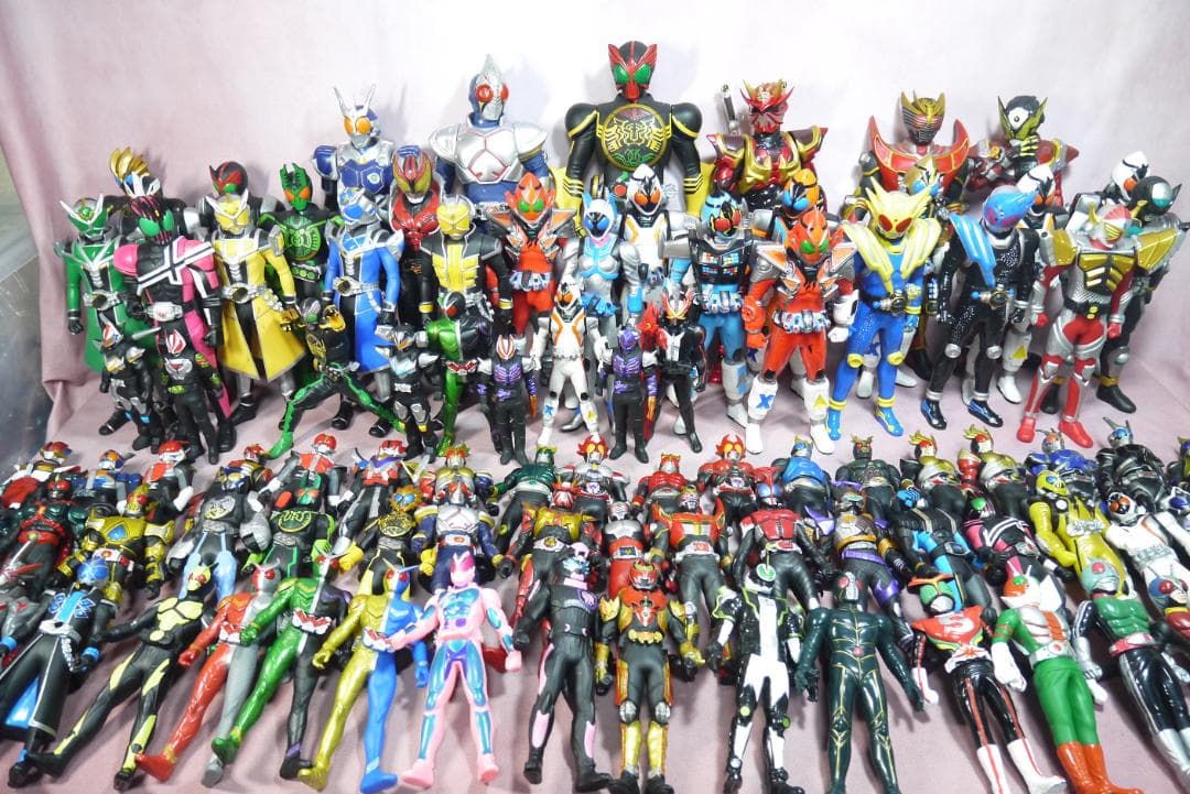 ライダーヒーローシリーズ ビッグサイズソフビフィギュア 92体セットの