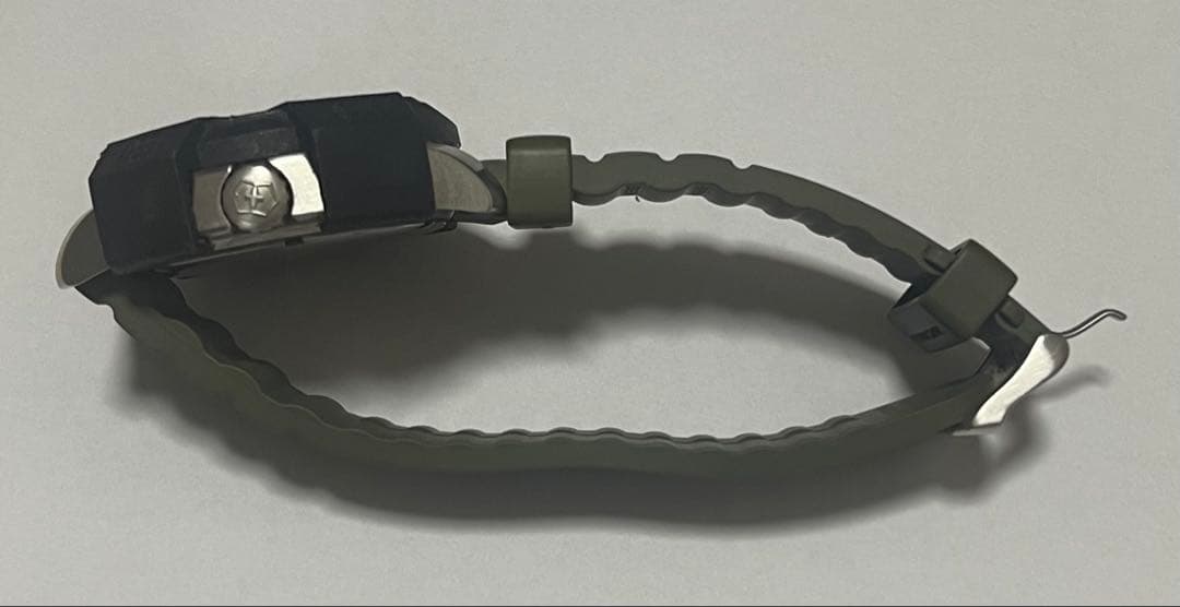 Victorinox ビクトリノックス ラバーベルト 腕時計 カーキ 美品