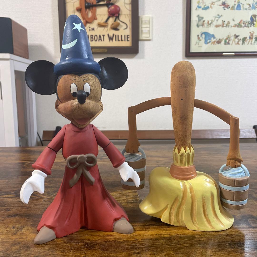 希少！世界1000個限定！木製ファンタジア ミッキー&ほうき 2体セット