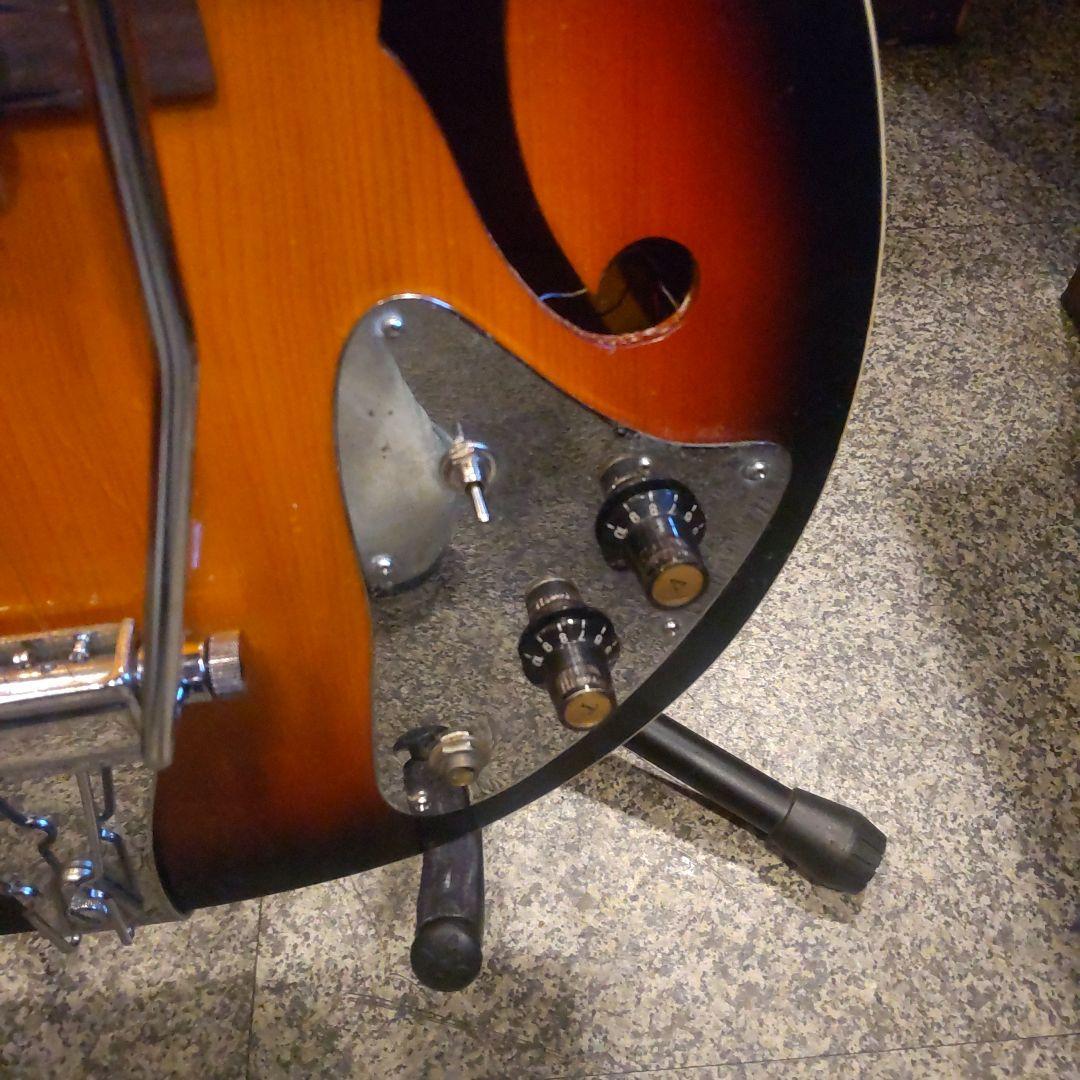 KAWAI ビザールギター (管理サオ）