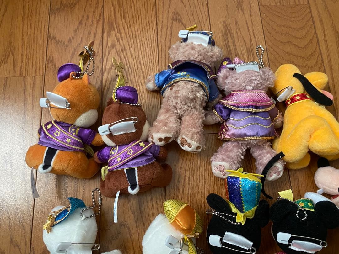 東京ディズニーランド　40周年　ドリームゴーラウンド　ぬいぐるみバッジ　全種類