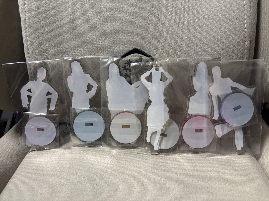 リトグリ ラッフル アクリルスタンドセット