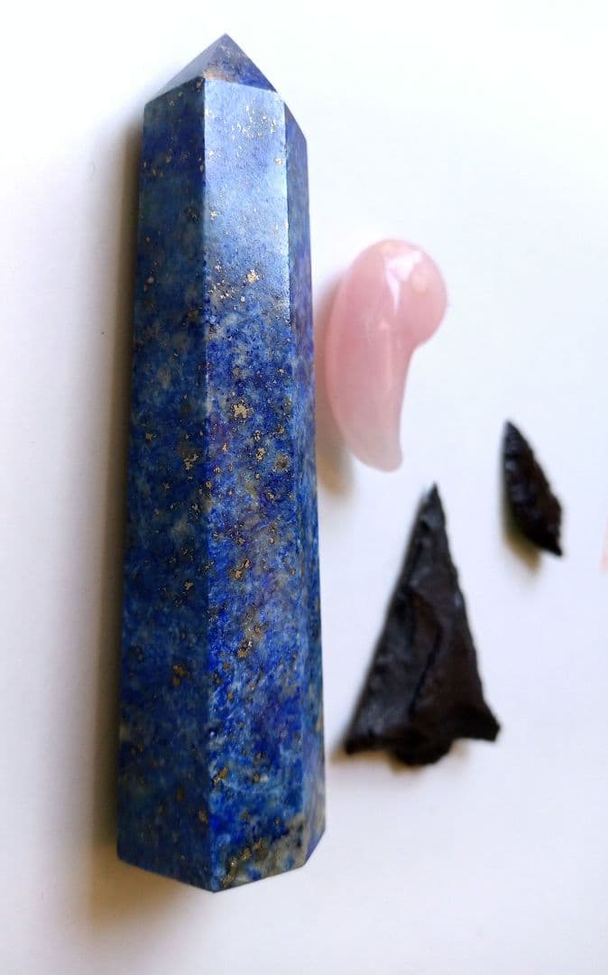 神代セット ; . カムイ神代世界観 勾玉 ラピスラズリ六角柱 石鏃 石器