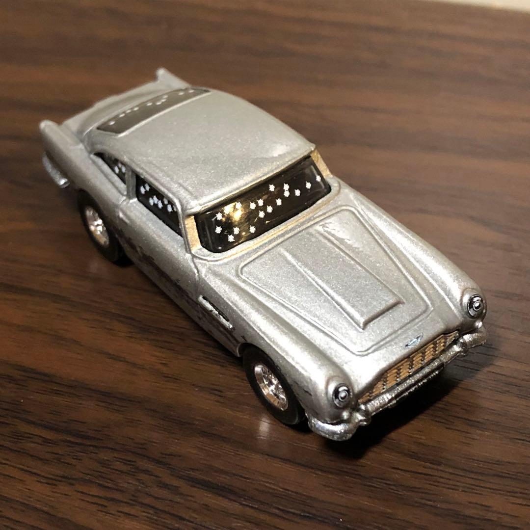 ホットウィール プレミアム　007 アストンマーティン DB5 銃痕Ver.