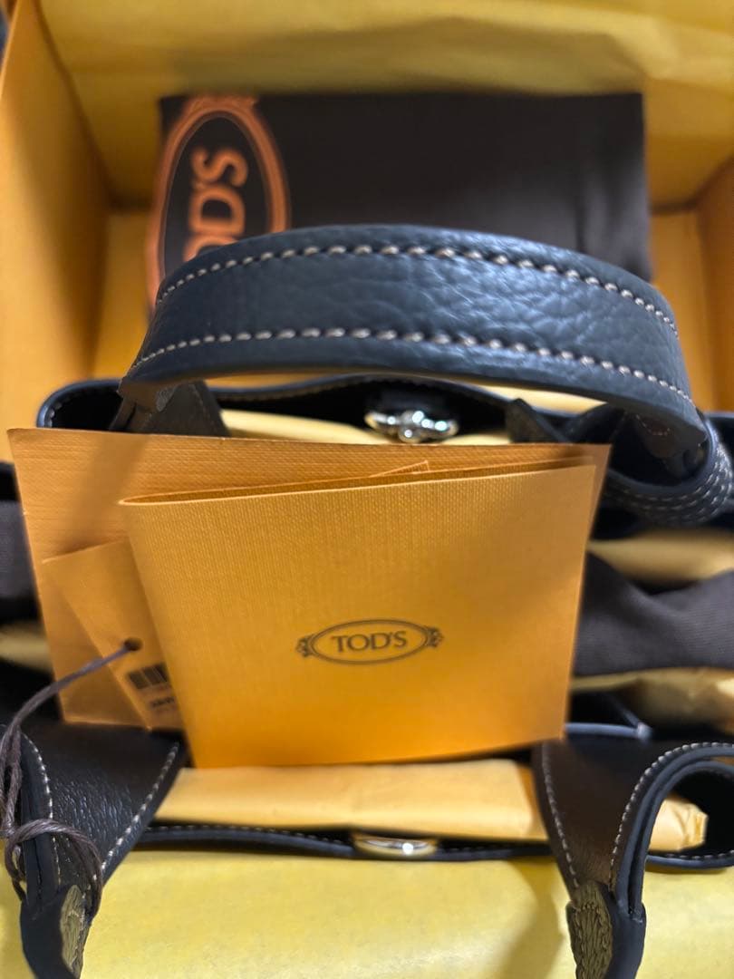 TOD'S T Timeless マイクロ ショルダーバッグ ブラック