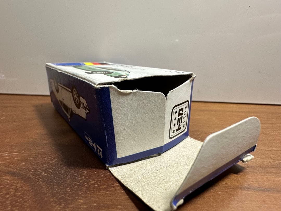 トミカ 外車シリーズ F16 1/61 ポルシェ911S ポリスカー シール付き