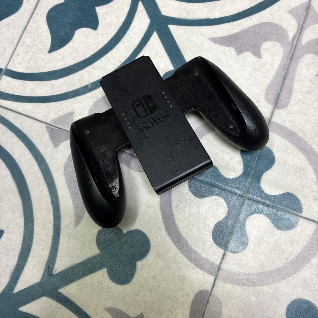 Nintendo Switch 本体とワイヤレスコントローラー2セット その他