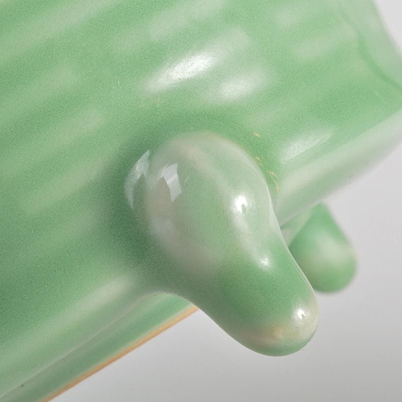 中国 龍泉窯青磁 刻線文三足香炉 N R7057E - メルカリ