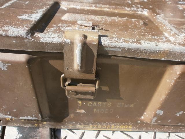 米軍　81ｍｍ　迫撃砲用　弾薬箱 　アンモボックス