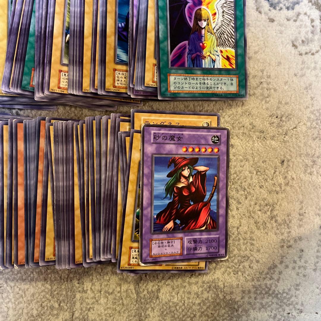 遊戯王 初期 ノーマル600枚以上まとめ売り - メルカリ