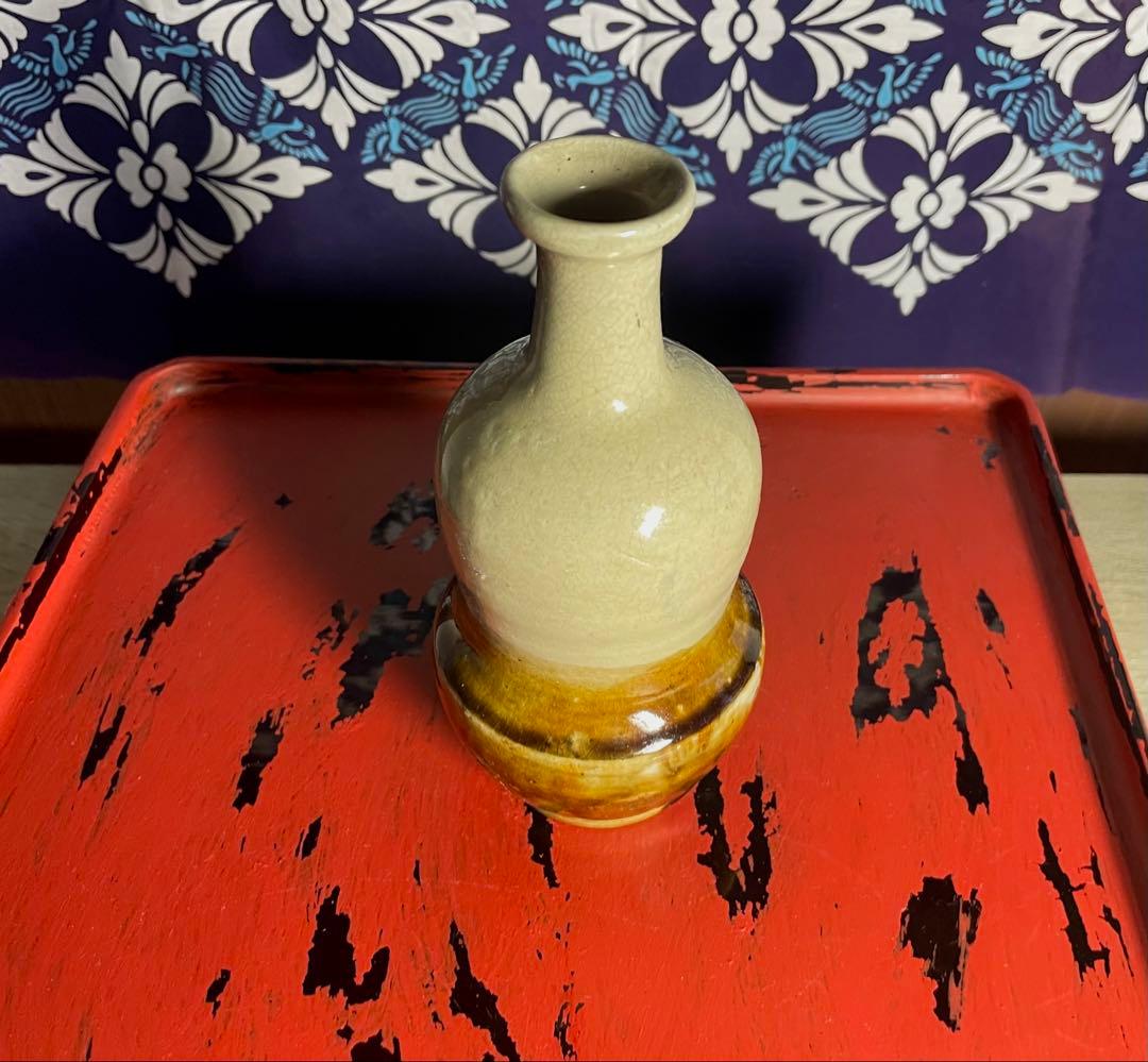 大嶺實清氏　嘉瓶（ゆしびん）