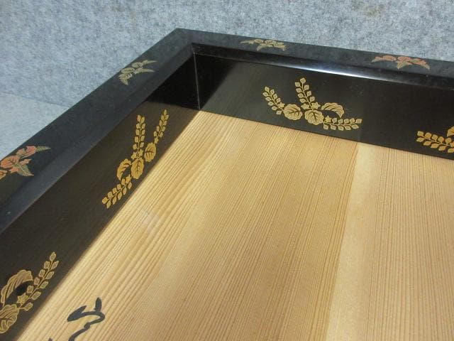 輪島塗寺尾宗光作黒塗蒔絵菊五三桐文炉縁共箱付き [B23896] 寺尾宗光作