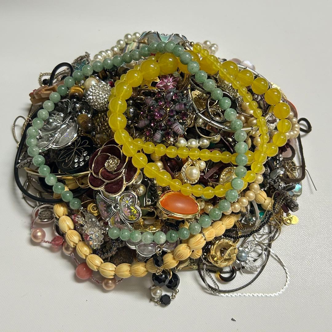 イミテーションまとめ売り　ヴィンテージ　アンティーク　ネックレスレディース【3】