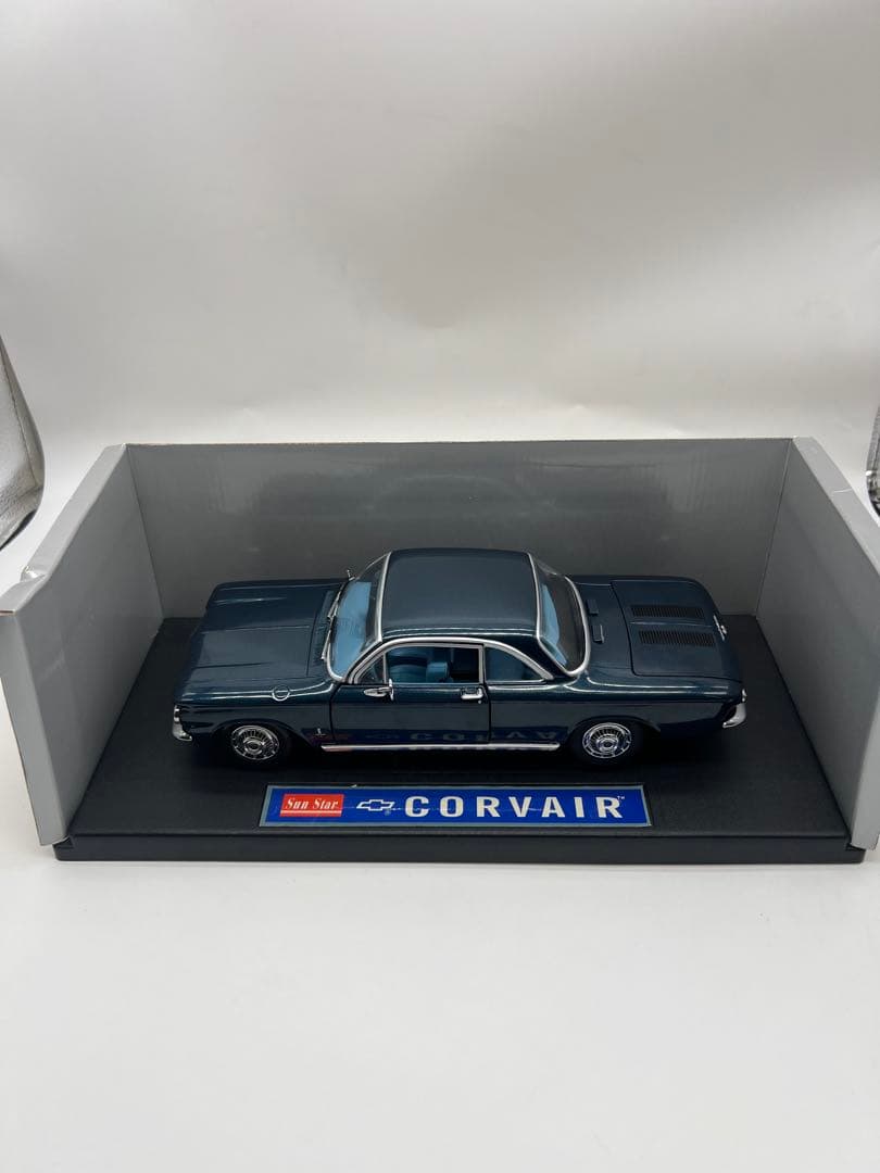 No54ミニカー1/18箱あり 63 CHEVROLET CORVAIR