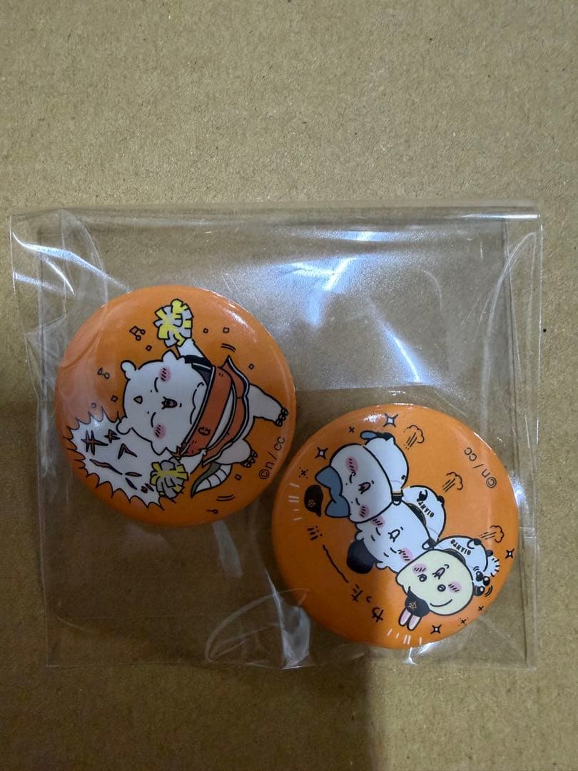 ちいかわ×読売ジャイアンツ トレーディングちび缶バッジ - メルカリ