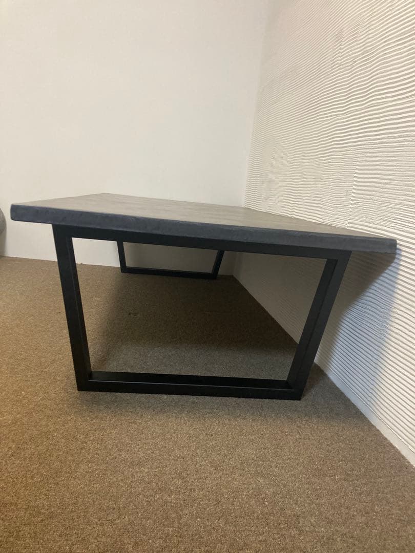 モールテックス　アイアン脚付ローテーブル　１点物　送料込み