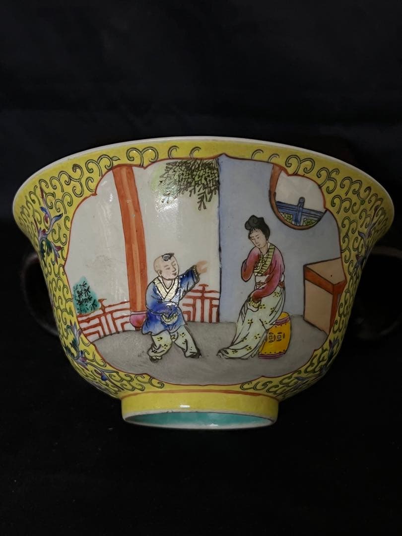 中国古美術　色鉢　五彩花卉文茶碗【乾龍年製】在銘　XG:2-22