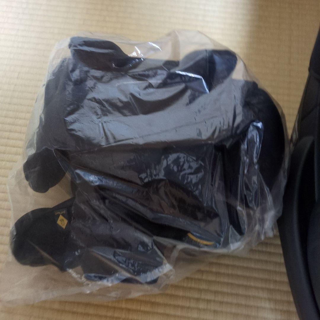 Combi チャイルドシート the s isofix エッグショック ネイビー