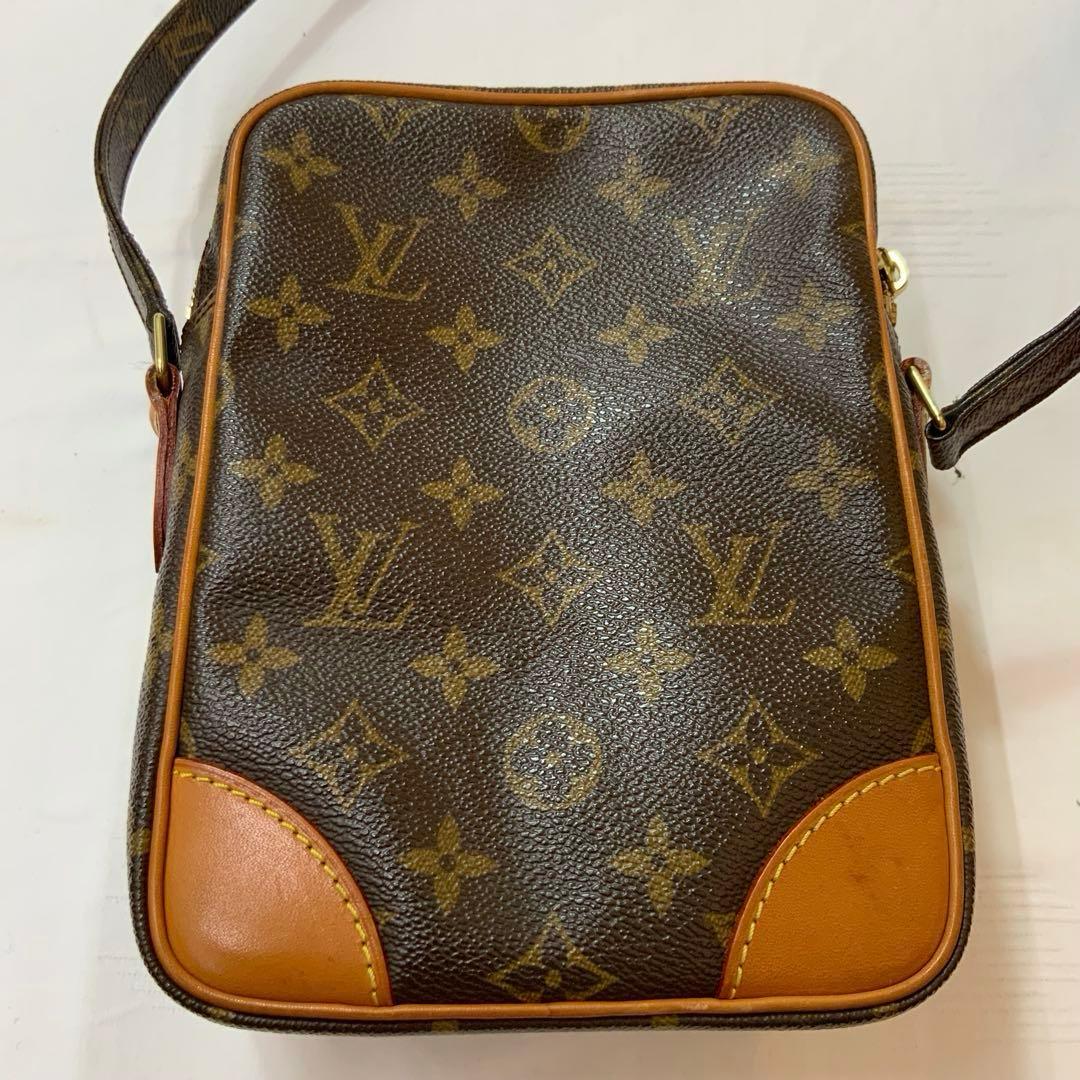 ルイヴィトン モノグラム アマゾン ショルダーバッグ
