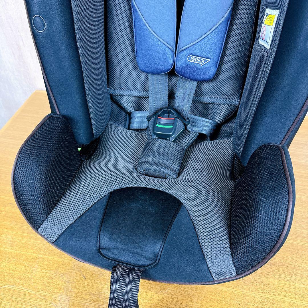 【丸洗い済み】Aprica フォームフィット ISOFIXセーフティープラス