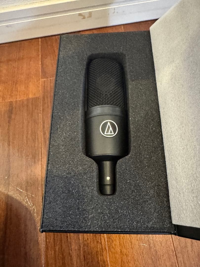 オーディオテクニカ AT4040 コンデンサーマイク スタンド、カバー付き