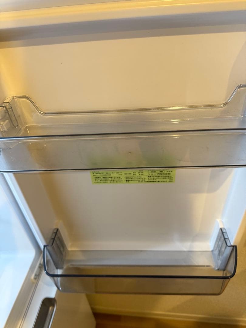 SHARP 冷蔵庫 一人暮らし 単身用 ガラスドア 高級 SJ-GD15H