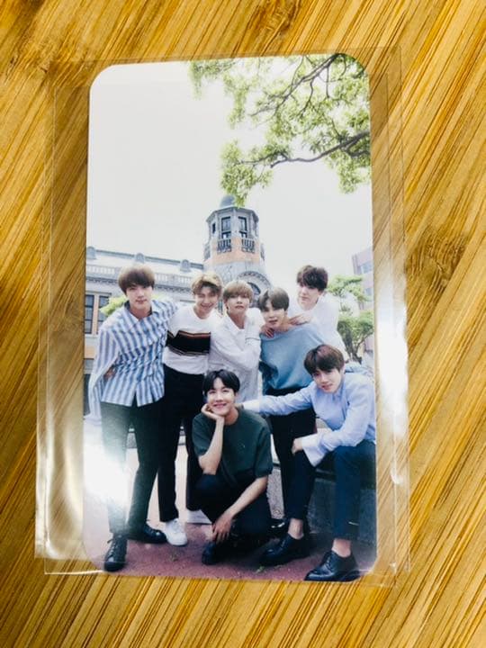 BTS ファッション トレカ V テテ 京セラ ガラポン FC限定