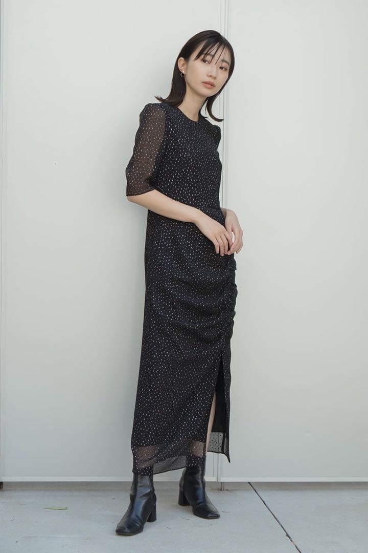 ＊美品＊kaene ラメドビースリットドレス