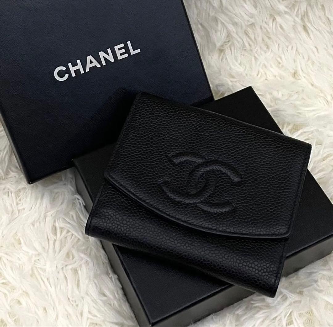 CHANEL シャネル ココマーク キャビアスキン 二つ折り 財布 ブラック系