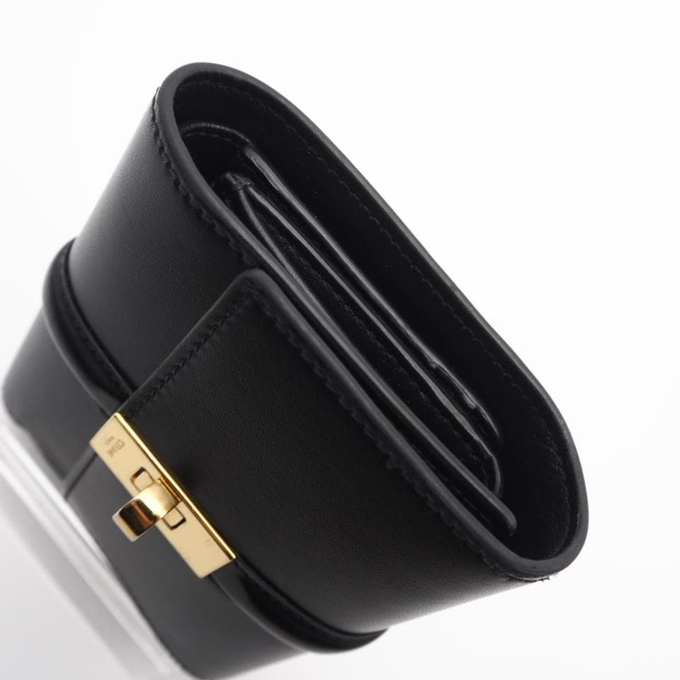 セリーヌ(CELINE) 三つ折り財布 | 通販・人気ランキング - 価格.com