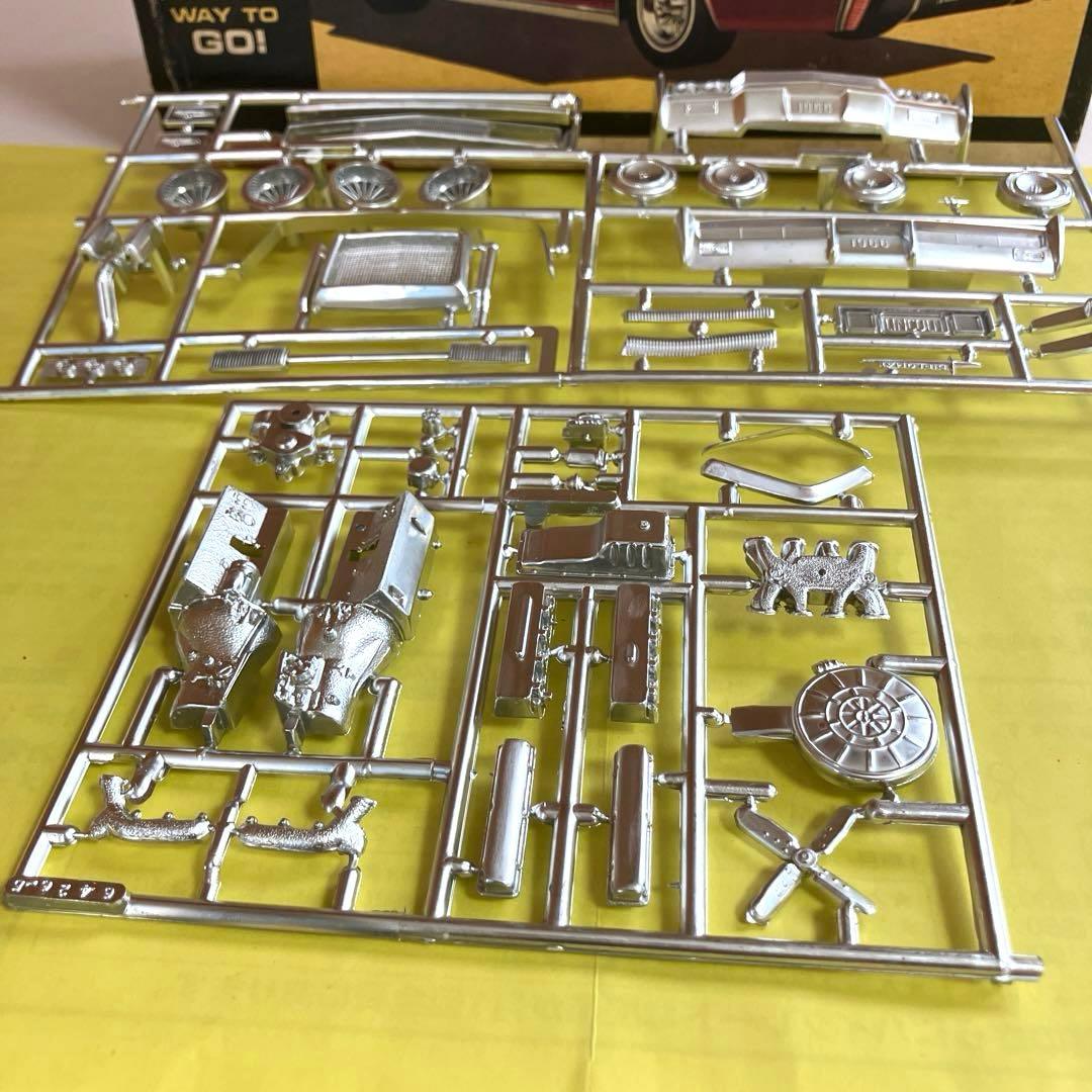 希少！激レア！当時物！amt '66 LINCOLN CONTINENTAL