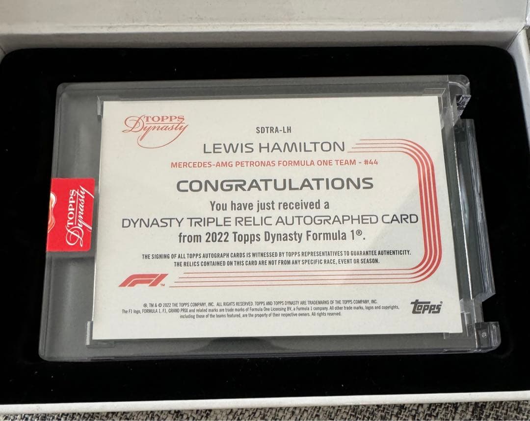 世界2枚！Topps Dynasty F1 ハミルトンBLACK サインカード