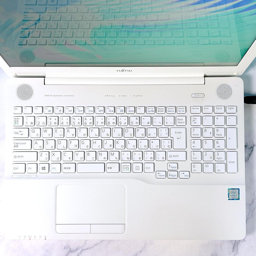 美品☆Corei7・8GB・SSD・Win11・ホワイト・ノートパソコン - メルカリ