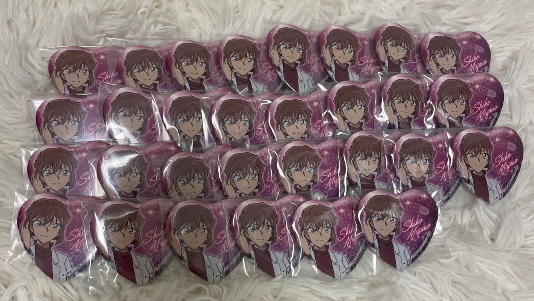 コナンプラザ 灰原哀 宮野志保 シェリー ハート型缶バッジ 缶バッジ