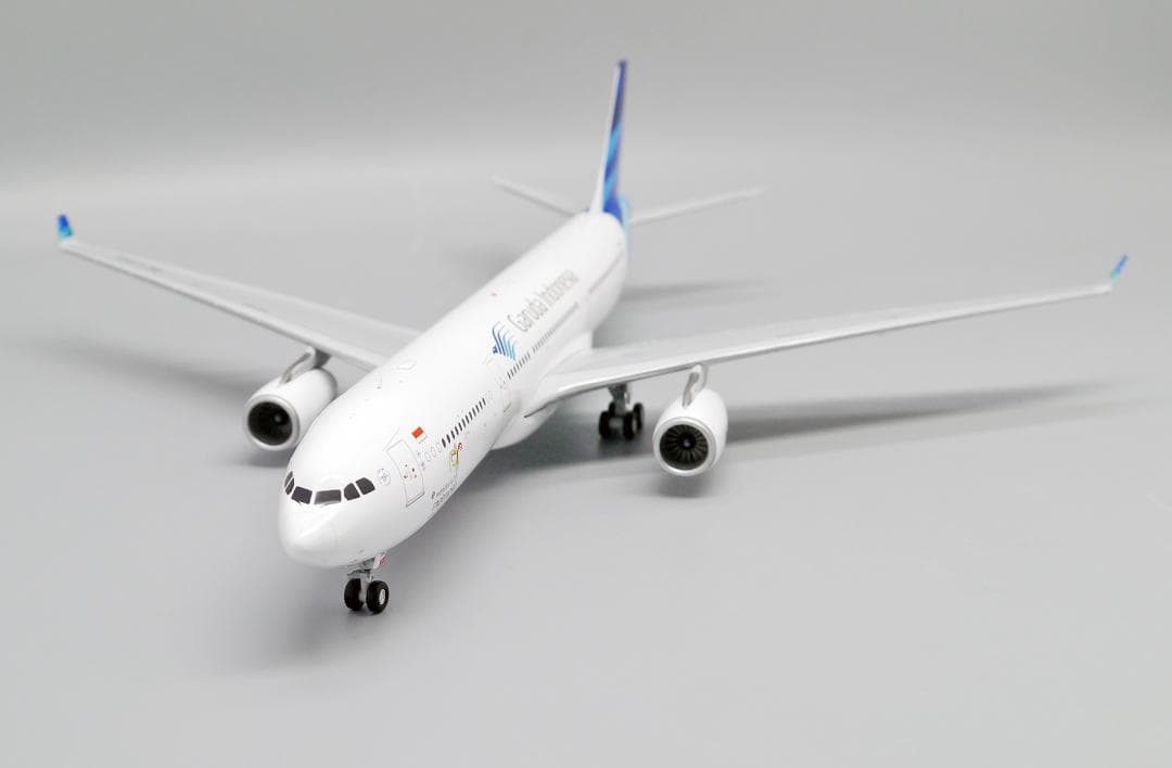 ガルーダ・インドネシア航空 A330-300 PK-GHA 1/200 - メルカリ