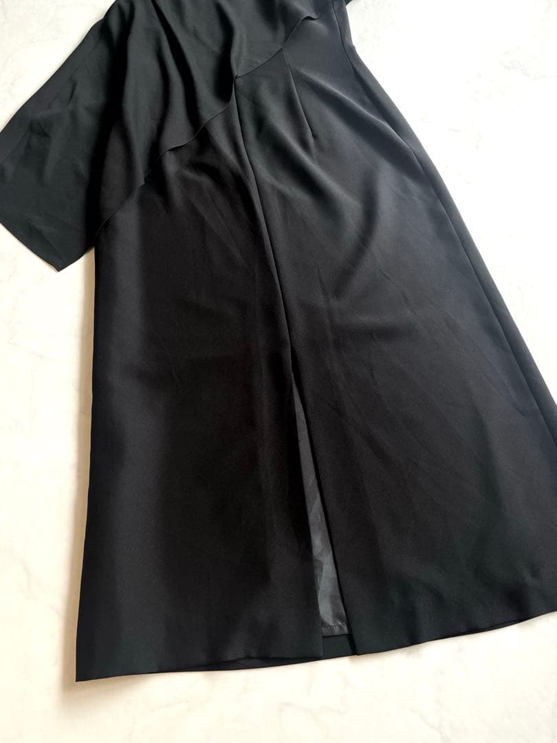 Aimer Acret アシンメトリーケープ付タイトラインドレス オケージョン