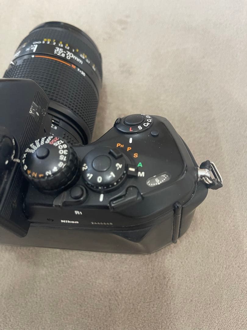 Nikon F4 フィルム一眼レフカメラ - メルカリ