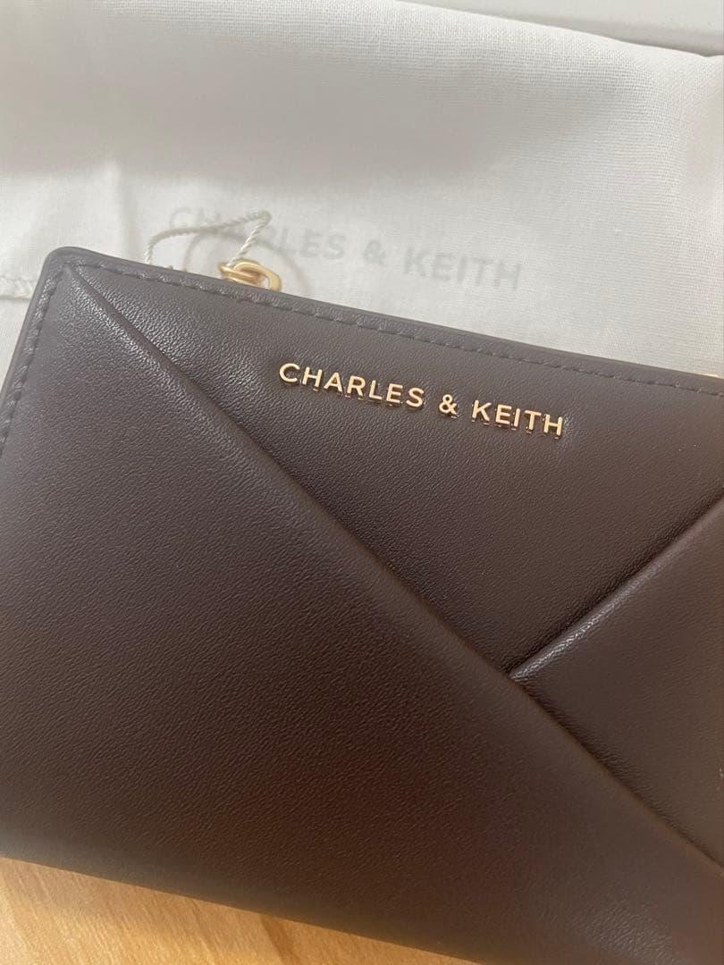 新品Midoriミドリジオメトリックトップジップウォレットエスプレッソブラウン