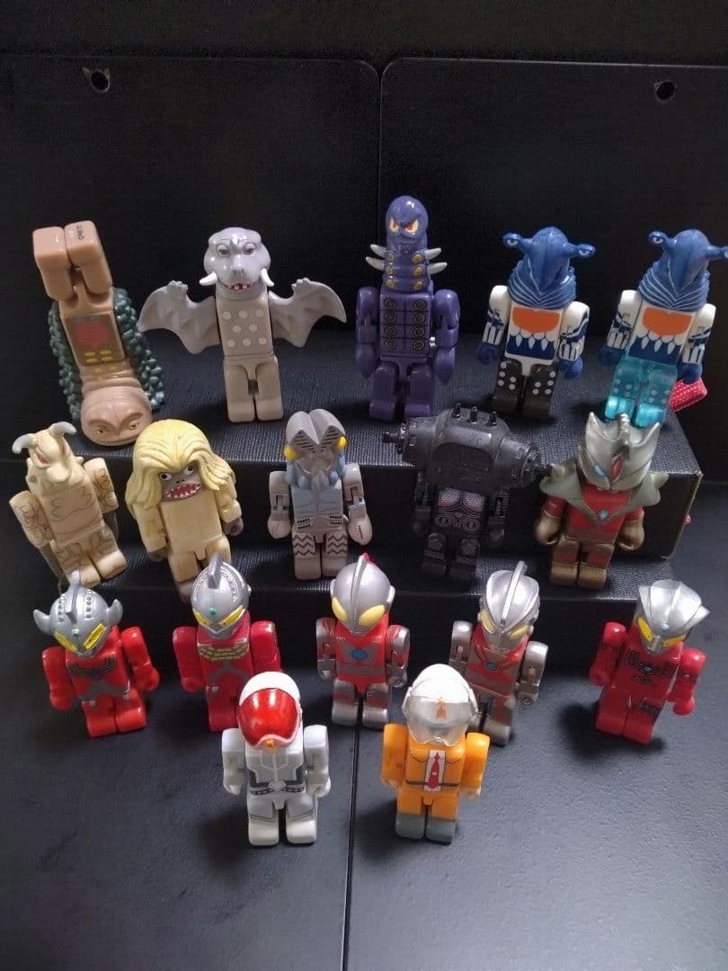 タイニビッツ ウルトラマンシリーズ 17体セット