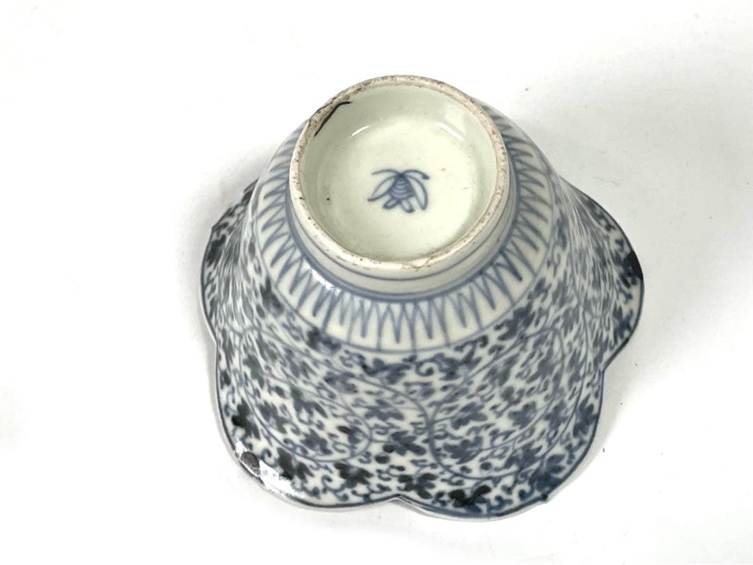 骨董 アンティーク 古伊万里 染付 微塵唐草文様 輪花縁 蕎麦猪口 向付