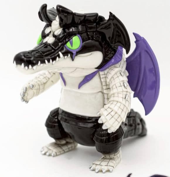 デビルマン×ギザロ 蓄光ソフビ 悪魔の力が覚醒 闇の中で光る限定ver