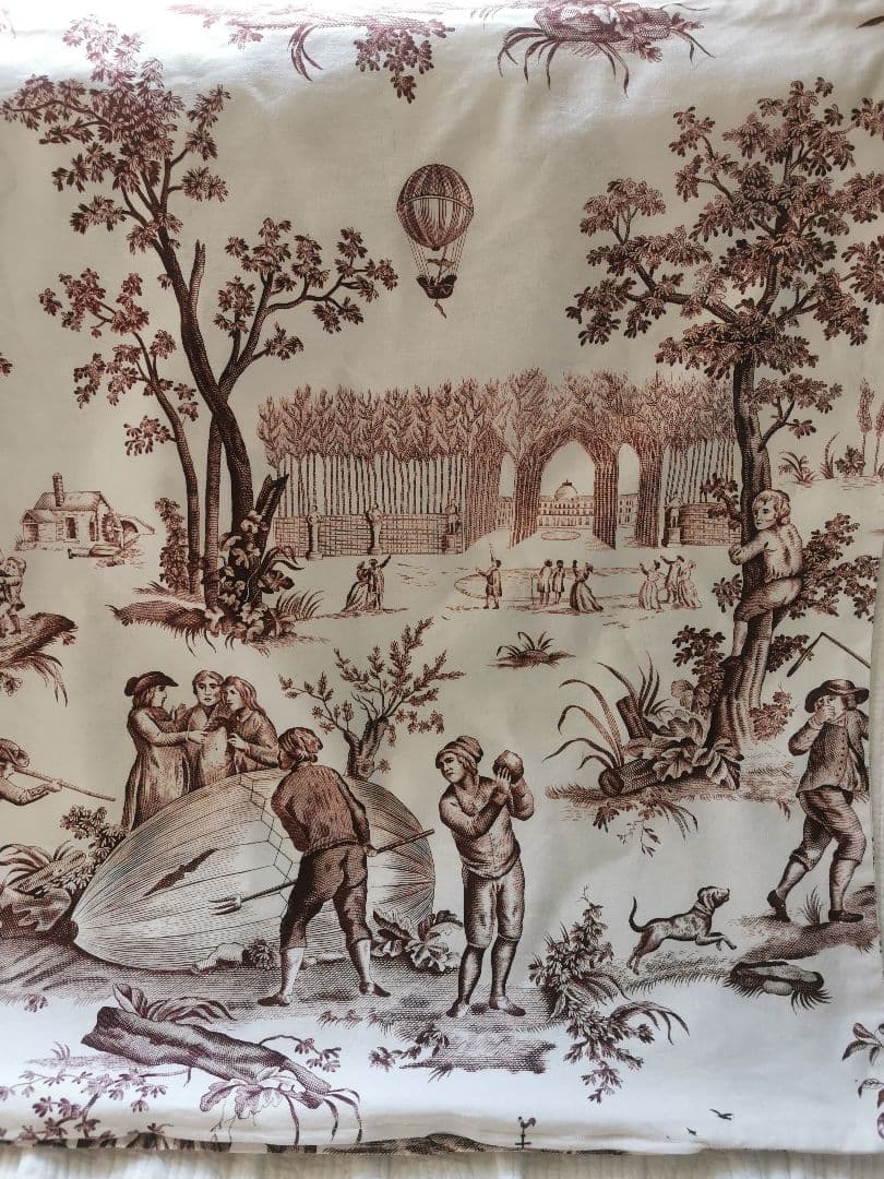 ヴィンテージ 復刻トワルドジュイ 1784年パリ気球飛行版画 クッション