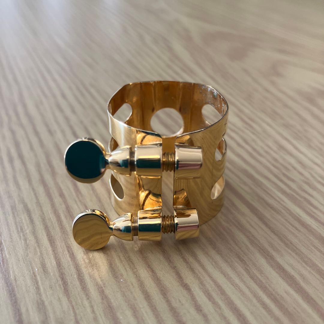 WoodStone リガチャー アルトサックス LAラバー用（GP）