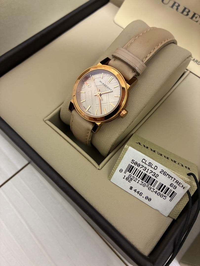 バーバリーピンクゴールドベージュレザーストラップ ウォッチ