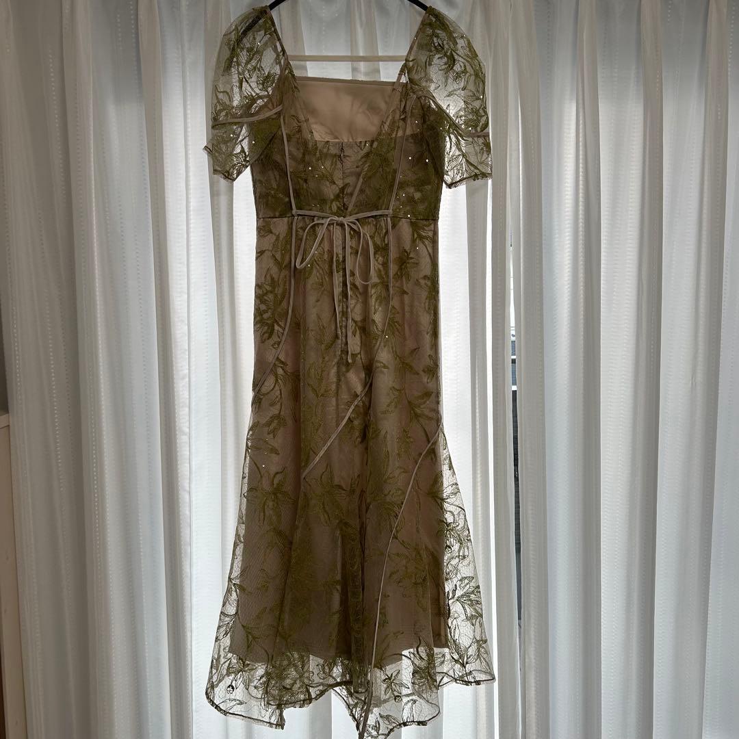 FRAY I.D カーブパネルエンブロイダリードレス 結婚式ドレス