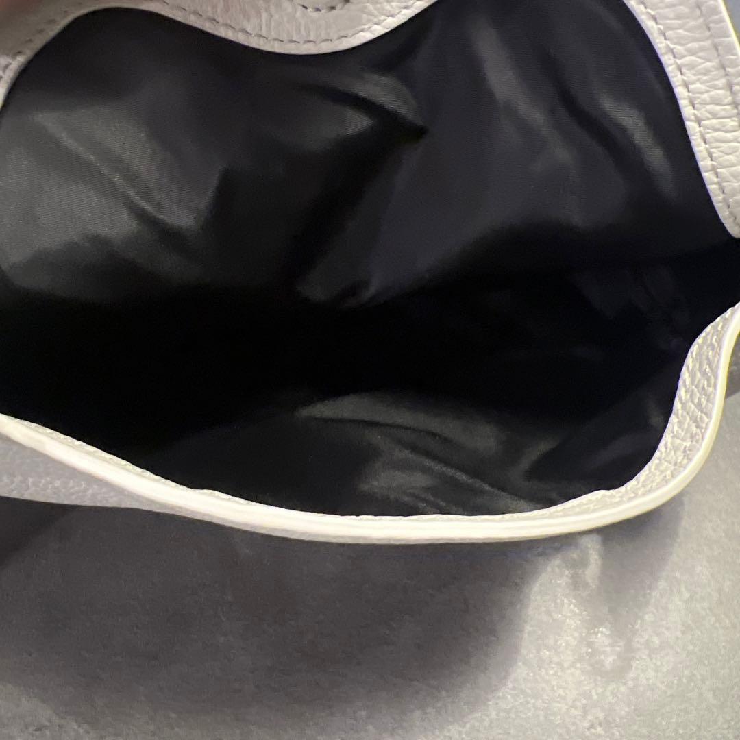 CDFUNE バック　チェーン　ホワイト　ゴールド